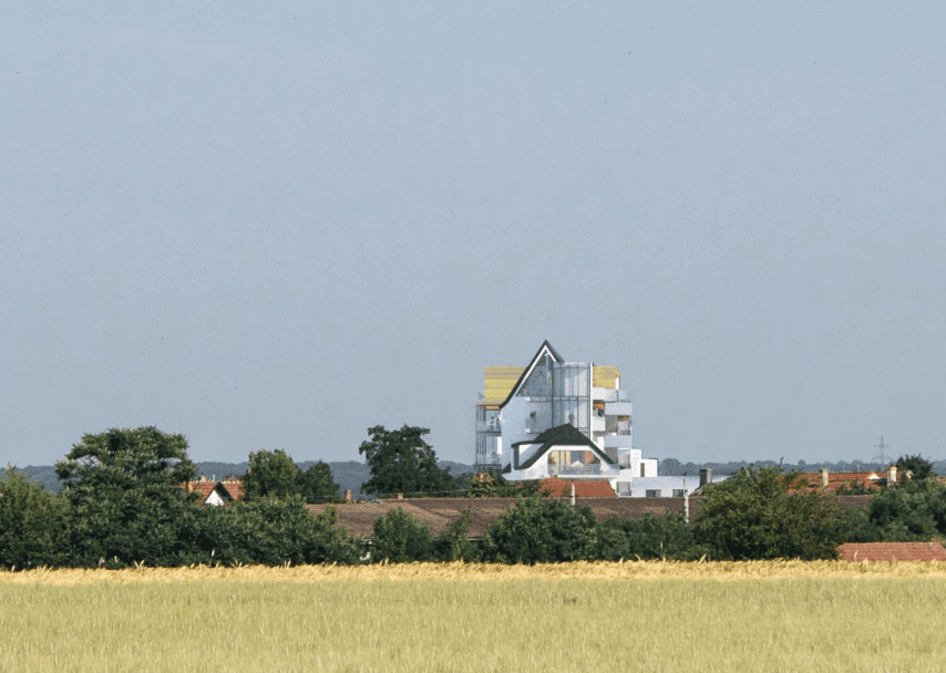 Bernhardsthal — village context
