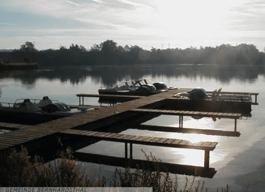 Former department store — Bernhardsthal partner imagery